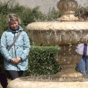 Kašna se&nbsp;stala dominantou parku u&nbsp;kostela